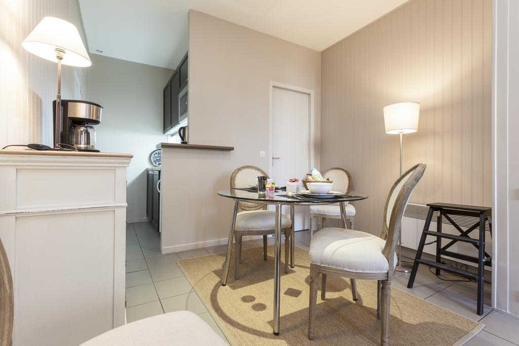 Charmants Appartements Centre Ville Montpellier Rum bild